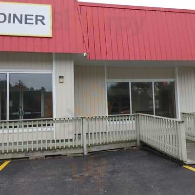 Village Inn Diner