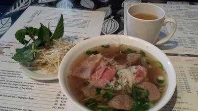 Pho Lan Beef Noodle Soup Restaurant