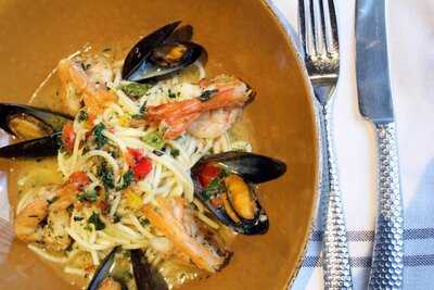 Blaze Restaurant & Lounge