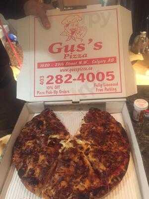 Gus's Cafe & Pizzeria