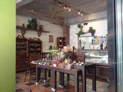 Champagne Chocolatier