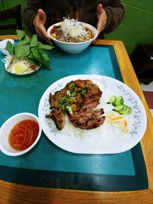 Song Huong Vietnamese Restaurant