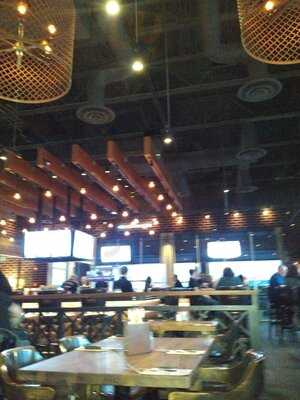 Browns Socialhouse Tamarack