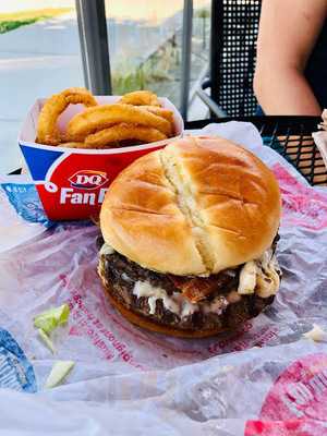 Dairy Queen Grill & Chill