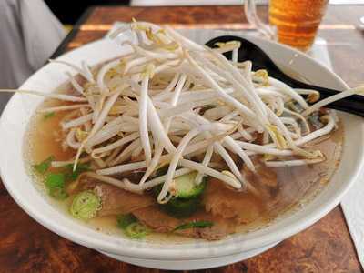 Pho Hung Restaurant