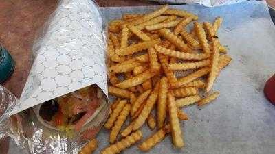 Richard's Donair & Sub