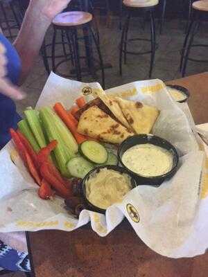 Buffalo Wild Wings Grill And Bar