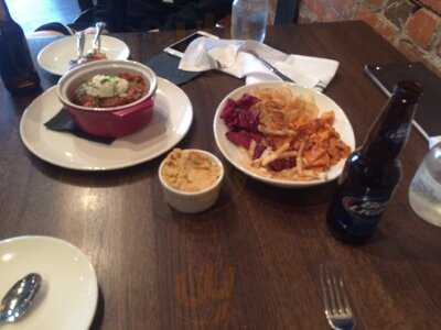 The Derrick Gin Mill & Kitchen