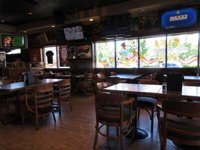 Rendezvous Sports Bar & Grill