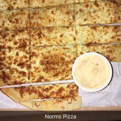 Norm's Pizza