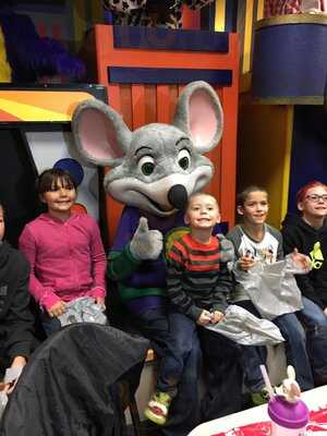 Chuck E. Cheese