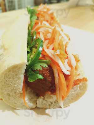 Nam Nom Banh Mi