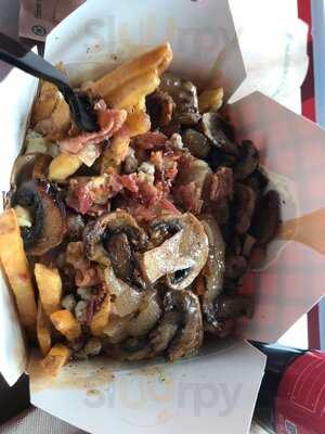 Smoke's Poutinerie