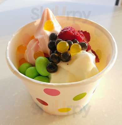 Tutti Frutti Frozen Yoghurt