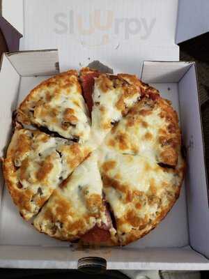 Royal Pizza