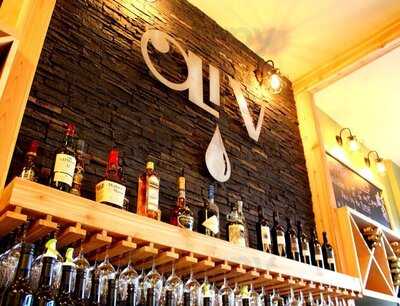 Oliv Tapas Bar & Restaurant At Strewn Winery