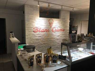 Blanc Creme Cremerie Creperie Cafe Inc.