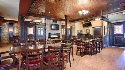 Barney's Pub & Grill