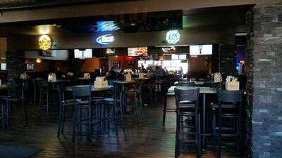 O2 Tap House & Grill