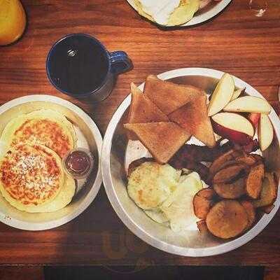 Flapjack's Canadian Diner