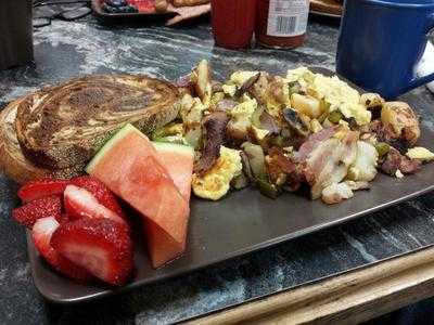 Collabria Cafe, Caledonia