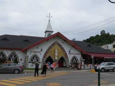 Auberge De La Basilique