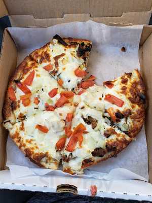 A Hollywood Pizza & Donair