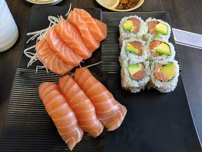 Zemone sushi & Pad Thai Restaurant