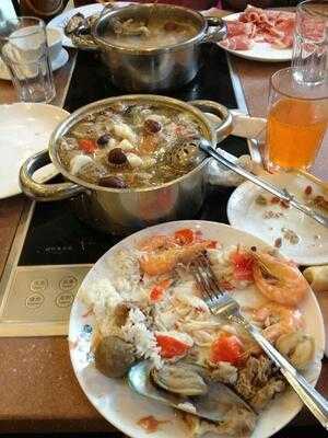 Happy Lamb Hot Pot, Montreal