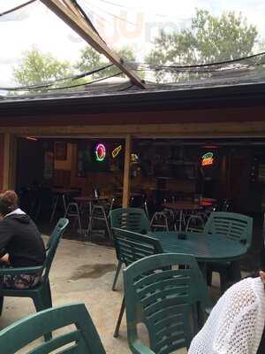 Potenza's Restaurant And Bar