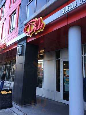 Phil's on 11th