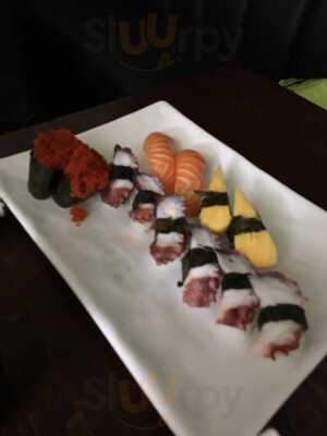 Fusion Sushi