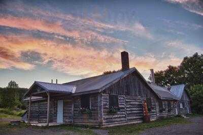 Sugar Moon Farm Restaurant