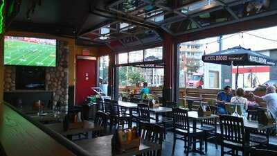 The Puck Sports Bar and Grill