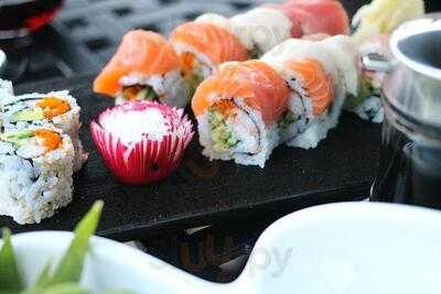 Kabuki Sushi Lounge