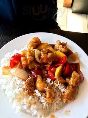 Red Chilli Thai Restaurant