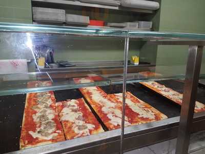 Pizzeria Centrale Di Paolinelli