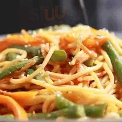 Phomono Vietnamese Cuisine