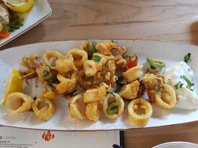 Floga Estiatorio And Event Space