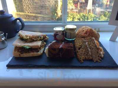 Fika Uppermill