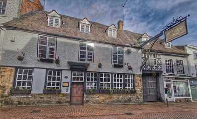 Ye Olde Reine Deer Inn