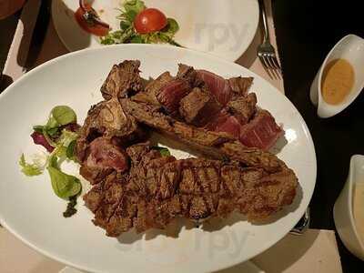 The Porterhouse