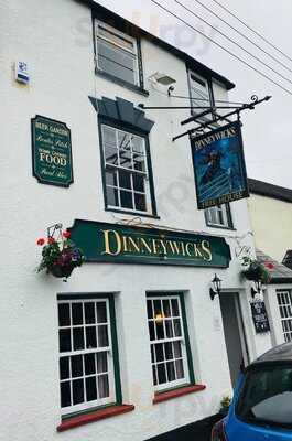 Dinneywicks