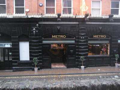 Metro Bar