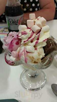 Gallone's Ice Cream Parlour