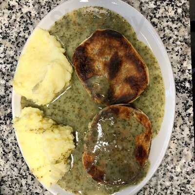 Robins Pie & Mash