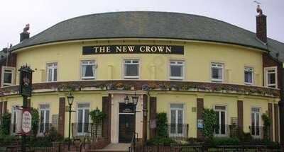 New Crown Hotel