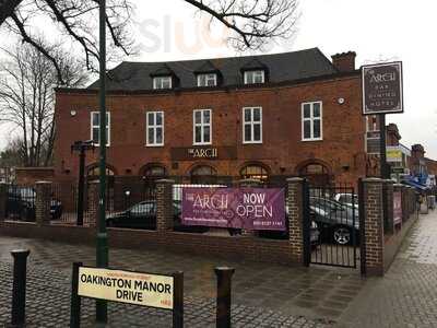 The Arch Wembley - Bar Dining Hotel