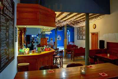 Monico Bar, Derry