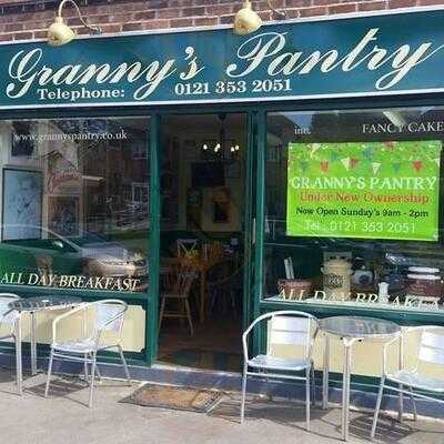 Granny's Pantry